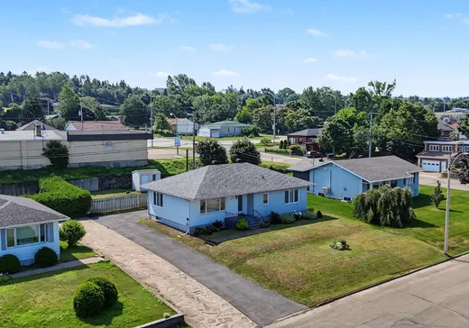 Maison à vendre - 659 Rue Louis-David, Rimouski, G5L 3M5