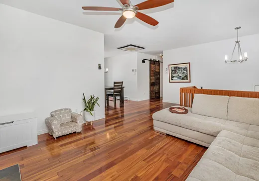 Maison à vendre - 163 Rue Landreville, Saint-Sulpice, J5W 4E3