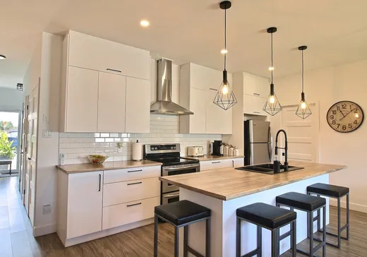 Maison à vendre - 221 Rue Tristan, Chicoutimi-Jonquière, G7G 0P3