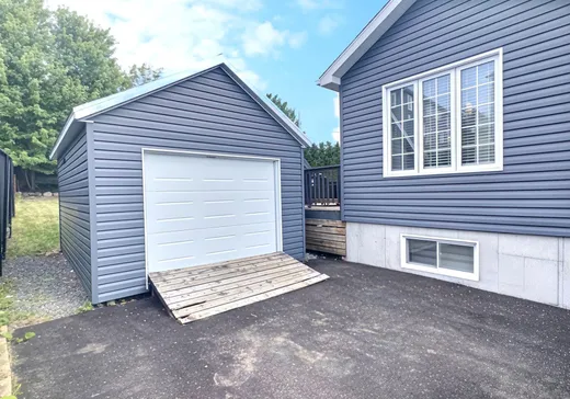 Maison à vendre - 6074 Rue de Vénus, Saint-Emile, G3E 1L8