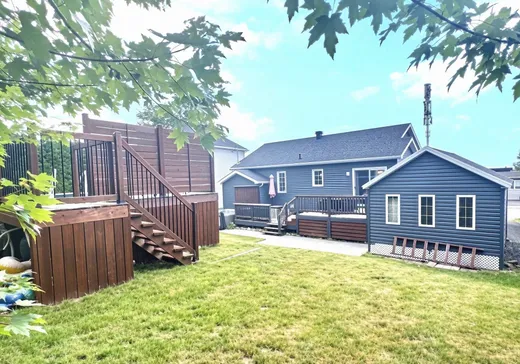 Maison à vendre - 6074 Rue de Vénus, Saint-Emile, G3E 1L8