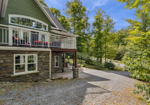 Maison à vendre - 245 Ch. de la Muraille, Mont-Tremblant, J8E 0E1