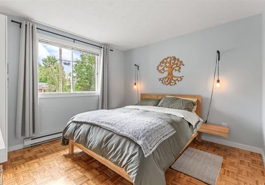 Maison à vendre - 751 Rue Roberge, Rock Forest-Saint-Élie-Deauville, J1N 1Y4