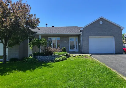 Paliers multiples à vendre - 150 Rue Gosselin, Plessisville, G6L3Y5