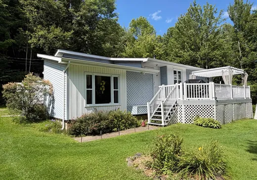 Bungalow à vendre - 23 Route de Mansonville, Mansonville, J0E1X0