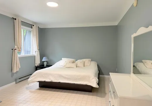 House for sale - 526 Rue Willy, Granby, J2J 2A9
