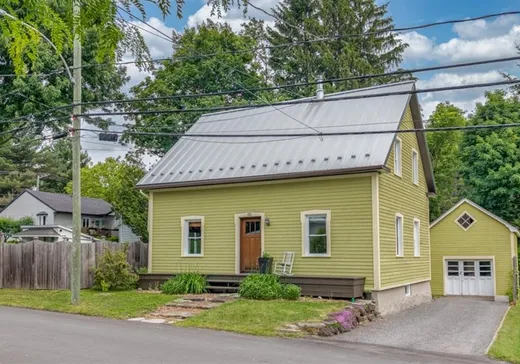 Maison à étages à vendre - 34 Rue Notre-Dame, Warwick, J0A1M0