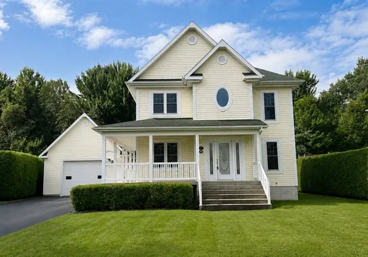 Maison à vendre - 15 Rue Simoneau, Kingsey Falls, J0A 1B0