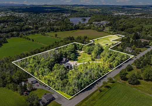 Fermette à vendre - 7810Z Rue St-François N., Sherbrooke, J1C 0A4