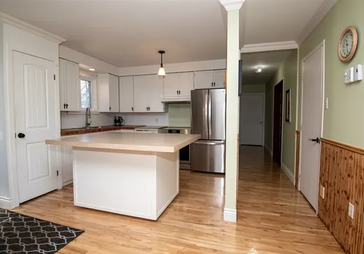 Maison à vendre - 1351 Boul. Jutras O., Victoriaville, G6P 7K9