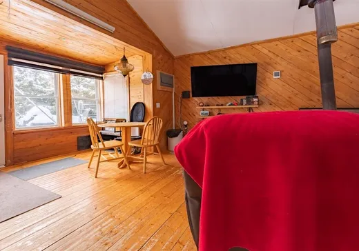 Maison à vendre - 105 19e Avenue, Val des Sources, J1T 3M7