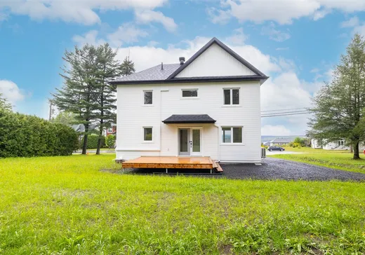 Maison à vendre - 2843 Rue Agnès, Lac-Mégantic, G6B 1K7