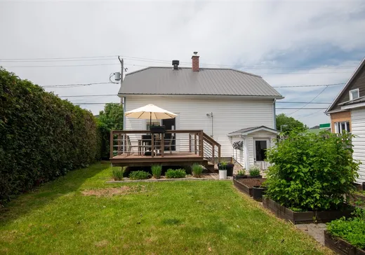 Maison à vendre - 2056 Rue St-Calixte, Plessisville, G6L 1S3