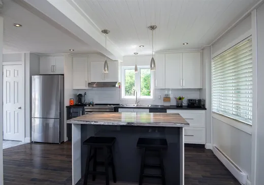 Maison à vendre - 2056 Rue St-Calixte, Plessisville, G6L 1S3