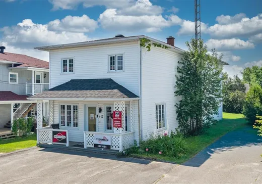 Two or more stories for sale - 417 Rue Principale, Saints-Martyrs-Canadiens, G0P1A0
