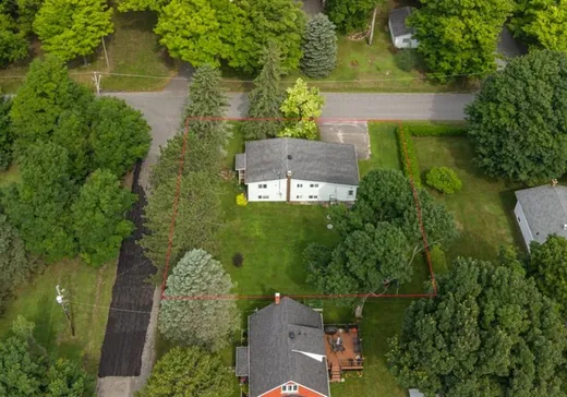 House for sale - 96 Rue Nicolet, Danville, J0A 1A0