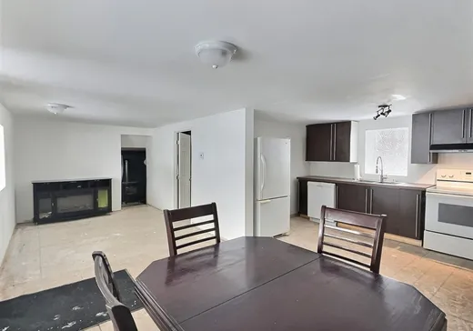 Maison à vendre - 112 Route Dostie, St-Romain, G0Y 1L0
