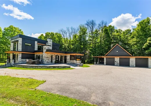 Maison à étages à vendre - 7810 Rue St-François N., Sherbrooke, J1C0A4