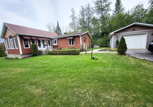 Maison à vendre - 78 Rue Légaré, Canton De Stanstead, J1X 3W4
