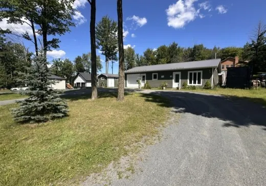 Maison à vendre - 238 Rue Steve, Lefebvre, J0H 2C0