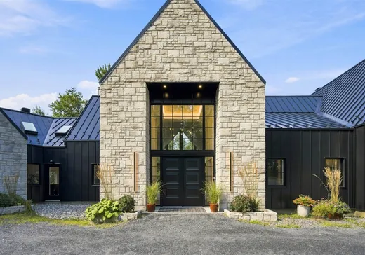 Maison à vendre - 935 Ch. Sherbrooke, Magog, J0B 2C0