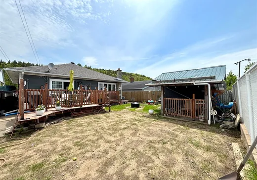 Maison à vendre - 319 Rue Élisabeth, La Tuque, G9X 2A8