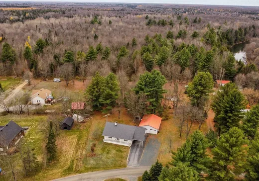Maison à vendre - 24 Rue de l'Aigle, Kingsey Falls, J0A 1B0