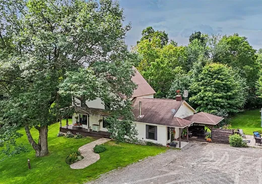 Fermette à vendre - 80F Ch. Livingstone, Danville, J0A 1A0