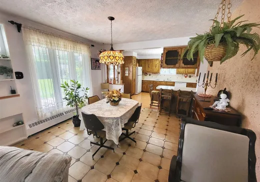 Maison à vendre - 442 Rue de l'Apache, Fleurimont, J1E 1C2
