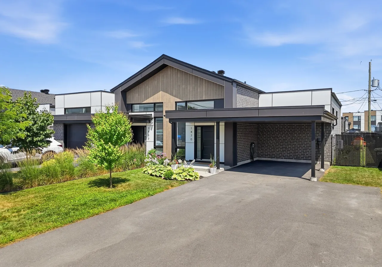 1470 Av. Roland-Salvail — photo 1