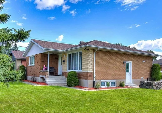 Bungalow à vendre - 3860 Rue Nina, Laval (Fabreville), H7P1E9