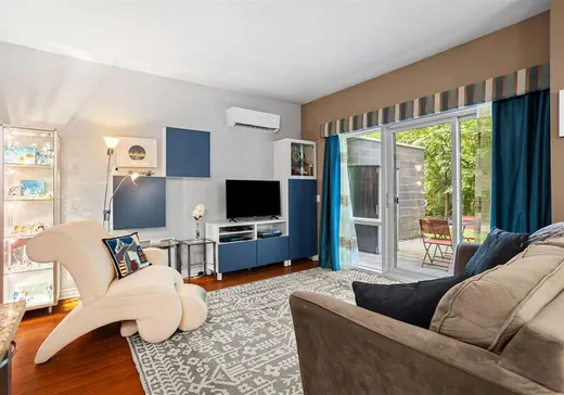 Condo à vendre - 663 Rue Robert-Élie, App. 103, Laval (Laval-des-Rapides), H7N 3Y9