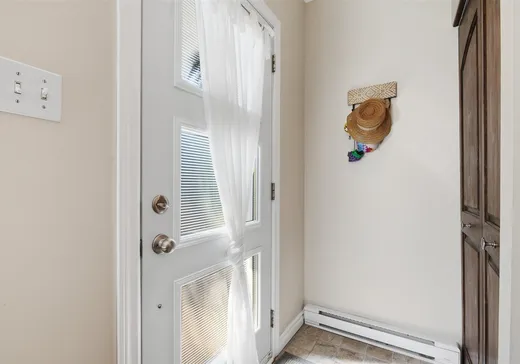 Maison à vendre - 1407 Rue du Plateau-Ouimet, Laval (Chomedey), H7L 2X4