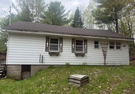 House for sale - 1647 Ch. de la Baie-du-Lac, Saint-Sauveur, J0R 1R1