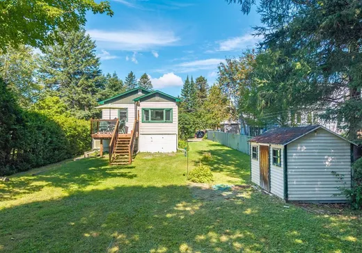 Maison à vendre - 2386 Rue St-Charles, Val David, J0T 2N0
