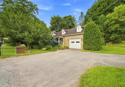 House for sale - 8060 Route Louis-S.-St-Laurent, Coaticook, J0B 1L0