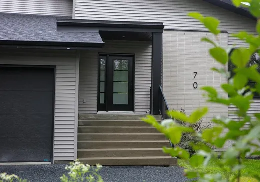 Maison à vendre - 70 Ch. du Lac-Montjoie, Sherbrooke, J1R 0C1