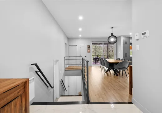 Maison à vendre - 70 Ch. du Lac-Montjoie, Sherbrooke, J1R 0C1