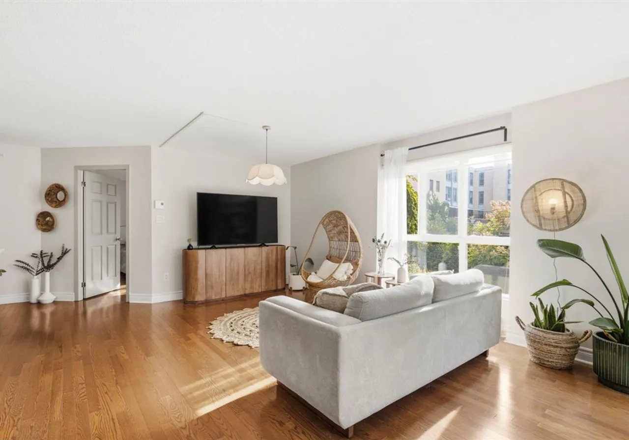 4800 Rue Bossuet, App. 105 — photo 3