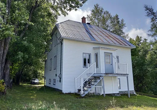 Maison à vendre - 324 Rue Principale, Saint-Modeste, G0L 3W0