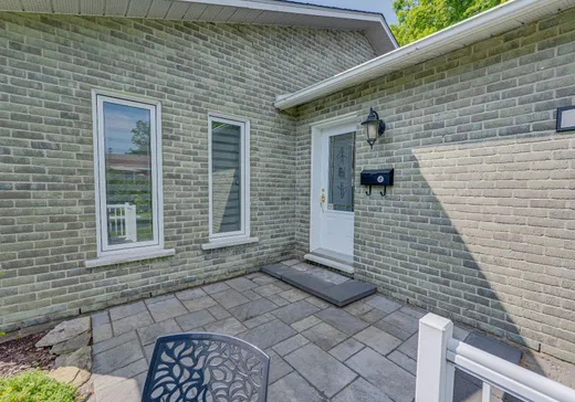 Maison à vendre - 711 Rue de la Paix, Salaberry-de-Valleyfield, J6S 5R2