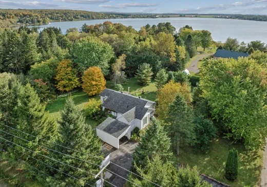 Maison à vendre - 2 Ch. du Manoir, Mandeville, J0K 1L0