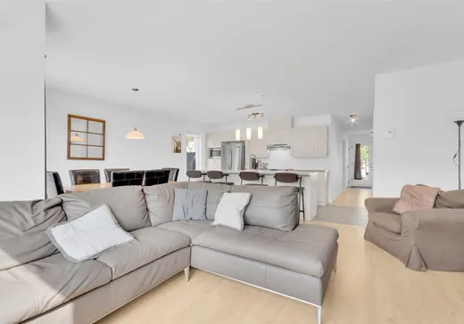 Maison à vendre - 359 Rue du Tonnelier, Saint-Jérôme, J7Y 0R4