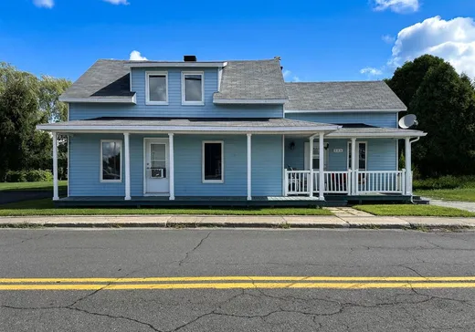Un étage et demi à vendre - 305 12e Avenue, Deschaillons, G0S1G0
