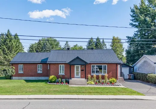Bungalow à vendre - 120 Rue Cartier, Victoriaville, G6P2J9