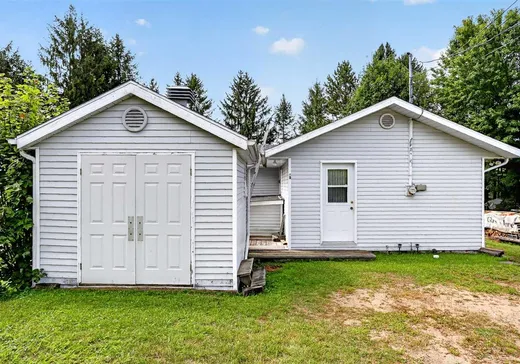 House for sale - 1170 Rg Sud-Est, St-Adelphe-De-Champlain, G0X 2G0