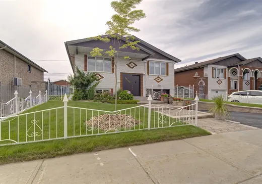 Maison à vendre - 12052 Av. Arthur-Courtois, Montréal (Rivière des Prairies), H1E 4B3