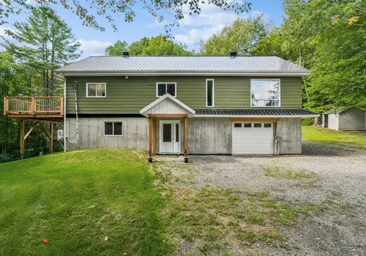 House for sale - 225 2e Rang, St-Francois-Xavier-de-Brompton, J0B 2V0