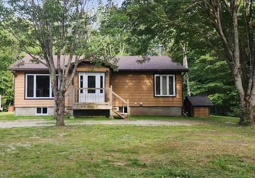 Maison à étages à vendre - 6 Ch. de la Traverse-de-Blue Sea, Gracefield, J0X1W0