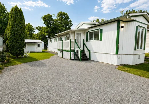 Maison à vendre - 103 Rue Mario, Brigham, J2K 4W2